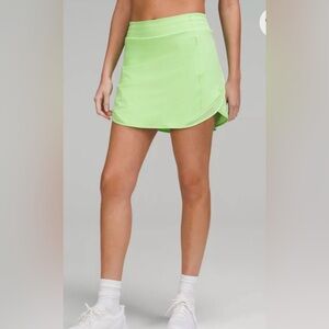 Lululemon Hotty Hot High-Rise Skirt Scream Green Size 8 Pickle Ball Run